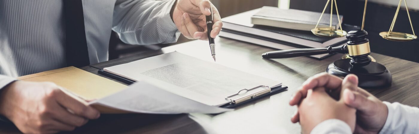 Corporate litigation lawyer Tustin, CA